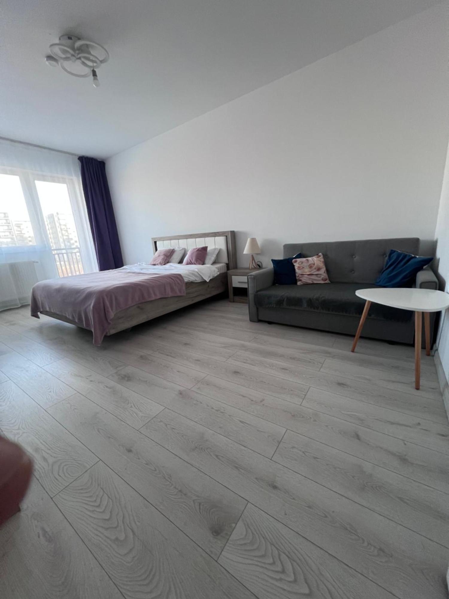 Apartment Nebele Brasov-self Check In -mall Coresi